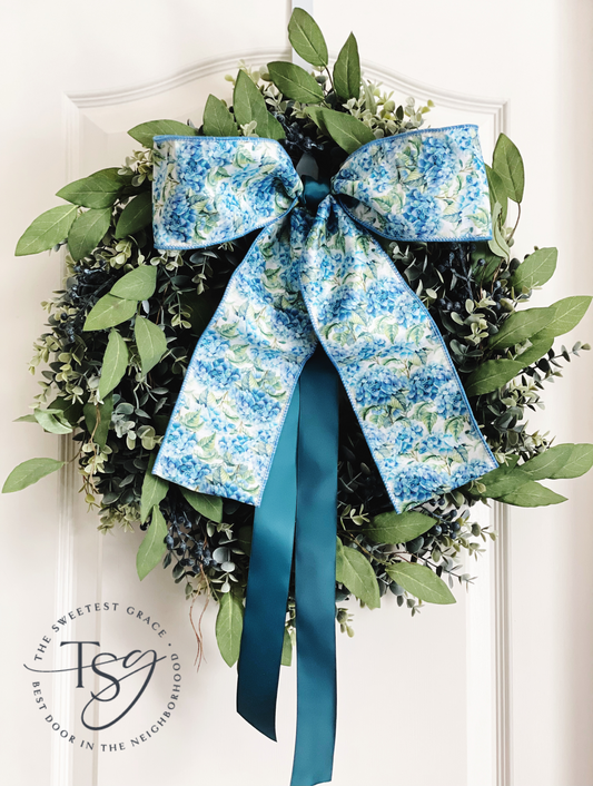 Boxwood Blues (with bow)